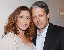 Mothersblog team 12 αυγ 2015 νεα. Elena Paparizoy Andreas Kapsalhs H Spania Fwtografia Apo Tis Diakopes Toys Newspistol Eidhseis Me Ypografh Xarhs Lempidakhs