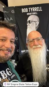 Genaro Reyes's Instagram, Twitter & Facebook