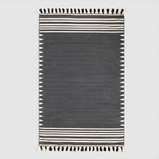 Black And White Indoor Outdoor Rug 8x10 Pin By Maia Goldstein On Carpets Indoor Outdoor Carpet Outdoor Carpet Outdoor Furniture Design