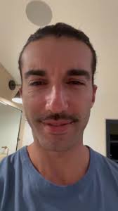 She really must be super human to resist this sexiness 🇫🇷🤷🏻‍♂️  #frenchaccent