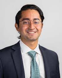 Oscar Moreno's Instagram, Twitter & Facebook