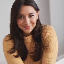 Eileen Shu's Instagram, Twitter & Facebook