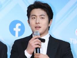 지난 13일 방송된 mbc '나혼자 산다'에서는 기안84가 10년 간 웹툰 연재를 마무리 하며 여행을 가는 모습이 그려졌다. ê¸°ì•ˆ84 ë³µê·€ ë°˜ì' ê·¹ê³¼ê·¹ í•˜ì°¨í•˜ë¼ Vs ê³¼í•œ ë¹„ë‚œ ë¨¸ë‹ˆíˆ¬ë°ì´