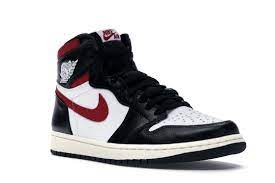 (8/20/2020) look for the air jordan 1 high og light fusion red to release during spring 2021 at select retailers and nike.com. Jordan 1 Retro High Black Gym Red 555088 061