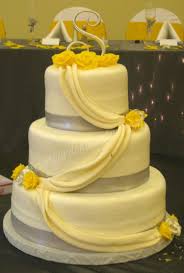 Secret Garden Decatur Yellow Wedding Cake Simple Wedding Cake Wedding Treats
