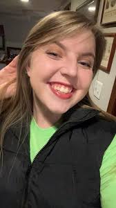 Glow & Care Shine Lipstick