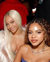 IF YOU SUDDENLY BECOME A BILLIONAIRE WOULD YOU STILL WORSHIP GOD!!!!!