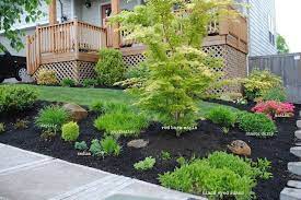 Front Yard Landscaping With Mulch Plant Layout Garden Shrubs Front Yard Landscaping Mulch Landscaping