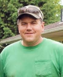 Chris Fout's Instagram, Twitter & Facebook