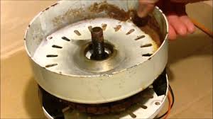 Ceiling Fan To Wind Generator Conversion Demo Wind Generator Alternative Energy Diy Wind Turbine