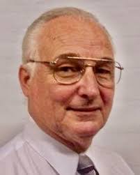 Chuck Beck's Instagram, Twitter & Facebook