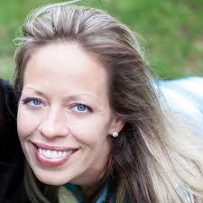 Lori Murillo's Instagram, Twitter & Facebook