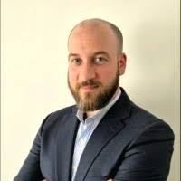 300+ perfiles de «Servent»