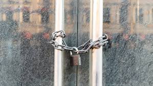 On friday, april 3rd i wrote an article for the telegraph about the tsunami of criticism i'd received after publishing a sceptical piece earlier that week about the government's lockdown strategy. Gerichte Wie Urteilen Uber Den Lockdown Light