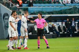 Legia warszawa slavia praha live score (and video online live stream) starts on 26 aug 2021 at 19:00 utc time at stadion wojska polskiego w warszawie . Liga Europy Gdzie Ogladac Mecz Legia Slavia Na Zywo W Telewizji Transmisja Tv Online I Stream Gol24