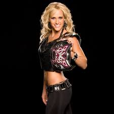 30 stunning photos of Michelle McCool | WWE