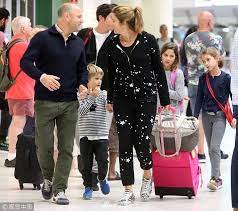 Miroslava mirka federer (born miroslava vavrincová on 1 april 1978, later miroslava vavrinec) is a swiss former professional tennis player. Queen Mirka Roger Federer Fans From All Over The World Facebook