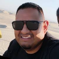 100+ perfiles de «Robert Cruz»