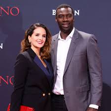 Omar sy débute sa carrière comme animateur sur radio nova où il rencontre son futur complice, fred testot. Omar Sy Et Sa Fille Selly Fetent Leur Anniversaire Helene Sy Partage De Rares Photos De Famille Femme Actuelle Le Mag