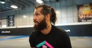 Muscular men come in many varieties, from those that work in the body building arena and get huge to those that are content to be strong, fit, and gorgeous looking when they get naked. The Biggest Loser Of The Night Sherdog Forums Ufc Mma Boxing Discussion