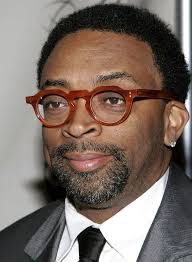 Dan Gross: The Donald brags about golf course