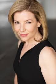 Michelle Hand's Instagram, Twitter & Facebook