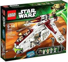 Lego Star Wars Republic Gunship By Lego Http Www Amazon Com Dp B00cnbs5xs Ref Cm Sw R Pi Dp Nlv Rb0fpsqm Lego Star Wars Sets Lego Star Wars Republic Gunship