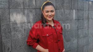 Check spelling or type a new query. Pendek Banget Gaya Rambut Baru Vicky Shu Bikin Anaknya Ngambek