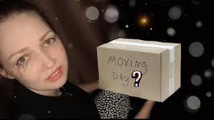 Мы НАШЛИ КОРОБКУ из которой они ПОЯВЛЯЮТСЯ ! Таинственные белые шары ! Мили  Ванили сериал