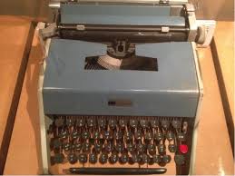 Normally i will translate german to malay or english to malay. Jawi Typewriter Manufactured C 1966 Jawi An Arabic Alphabet Was The Dominant Form Of Written Malay In Malaysia And Sing Typewriter Arabic Alphabet Museum