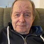 Harold Bott's Instagram, Twitter & Facebook