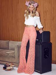 We Re Obsessed With Revolve S Music Festival Lookbook 70s Inspired Fashion 70s Outfits 70s Fashion