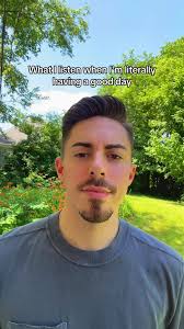 Taylor Swift Songs That Uplift Your Mood