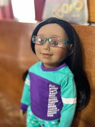 Taryn is helping me welcome my new Saila to the doll family!💕