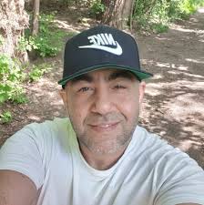 It's a crazy situation But all I need are..." ✈️ Japan, August 1995 📸:  Oasis' tour DJ, Phil Smith