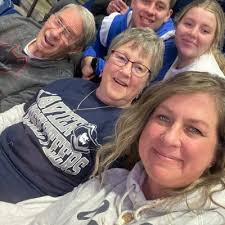 kristin gleis (@kristingleis)