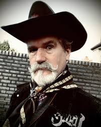 Darcy Sullivan (@SirDarcy)