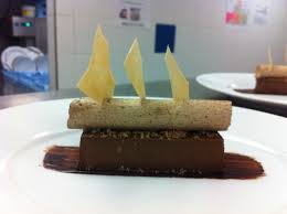 Finger Chocolat Parfait Glace Au Chocolat Decor Opaline Parfait Glace Au Chocolat Desserts A L Assiette Glace Au Chocolat