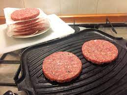 La Ricetta Degli Hamburger Di Carne Buoni Come Quelli Del Fast Food Acasadigery Ricetta Ricette Ricette Con Hamburger Ricette Per La Carne