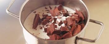 Cioccolata in tazza extra fondente ingredienti: Come Fare La Cioccolata Calda In Tazza Sale Pepe