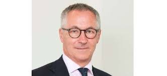 Mark Batten's Instagram, Twitter & Facebook