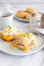 The Best Eggs Benedict For Two Recipe Fancy Breakfast Eggs Benedict Recipes
