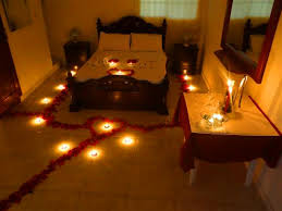 Habitacion Romantica Con Velas Y Petalos Decorar Camas Habitacion Romantica Camas Romanticas