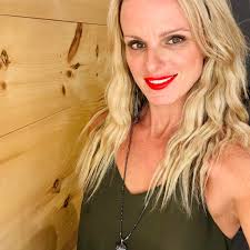 Who can assist with rental in Tampa Florida for a Coastie?