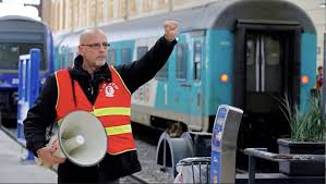 Sur l'application choisissez ajouter un billet. Sncf Terminus Pour Le Service Public Mediapart