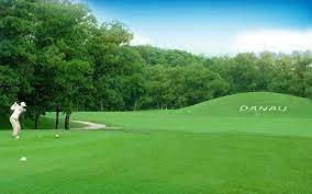 Danau golf club will be hosting a mini tournament at 7.45am on saturday (17 nov). Danau Golf Club Asia Golf Tour Asia Golf Courses Book Golf Holiday Tee Off Time In Asia Thegolfasia Com