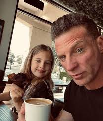 Now I know my fans don't care about me anymore because I'm getting old 💔I  miss my old look, just wish I could take back the hands of time and be like