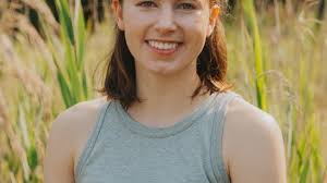 Kendra Robbins's Instagram, Twitter & Facebook