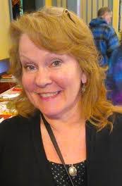 Angela Munn's Instagram, Twitter & Facebook