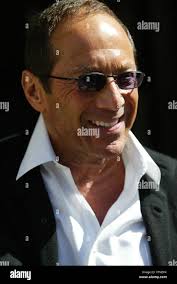 Paul anka my way hi-res stock photography and images